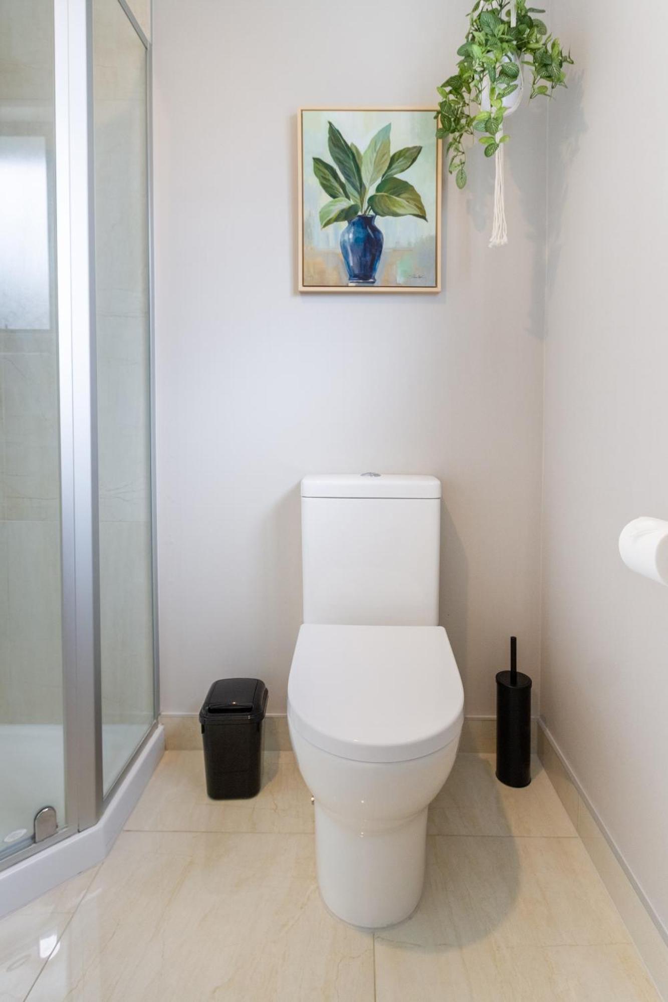 Latimer Square Luxe: 1Br W/ Sofa Bed Christchurch Esterno foto