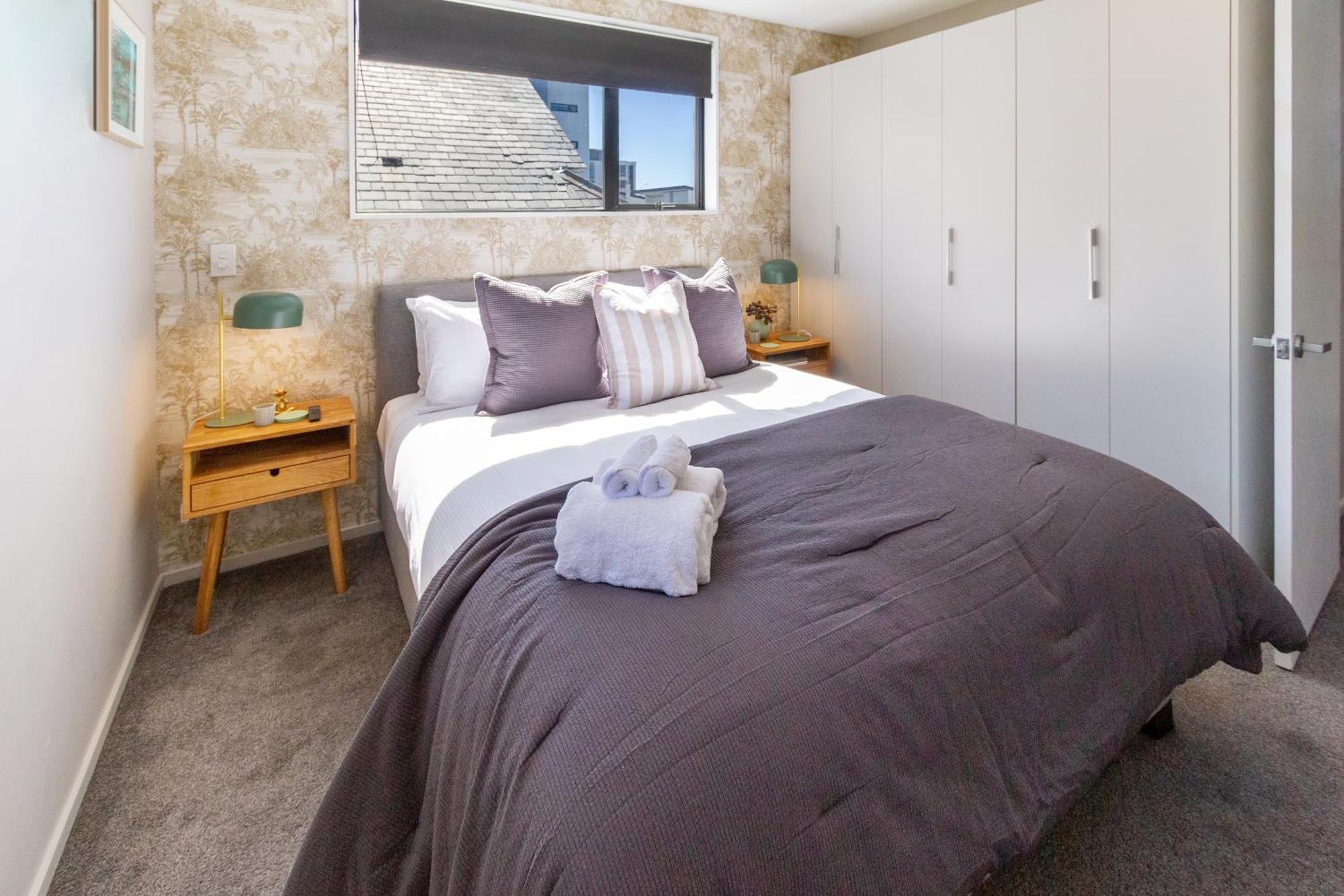 Latimer Square Luxe: 1Br W/ Sofa Bed Christchurch Esterno foto